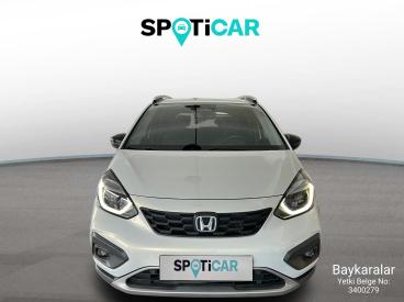 SPOTICAR Honda Jazz 1.5 Hybrid Crosstar Executive 2021 İkinci El Araç - Hatchback Hibrit Beyaz - Istanbul - 1200027447_2