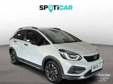 SPOTICAR Honda Jazz 1.5 Hybrid Crosstar Executive 2021 İkinci El Araç - Hatchback Hibrit Beyaz - Istanbul - 1200027447_3