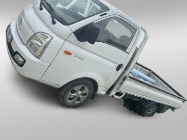SPOTICAR Hyundai H-100 H100 Kamyonet 2.5 Tci Kasali İkinci El Araç - Pickup Dizel Beyaz - Çanakkale - 1200028573_4