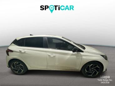 SPOTICAR Hyundai I20 1.4 Mpi 100 Style Plus 6at İkinci El Araç - Hatchback Benzin Beyaz - Istanbul - 1200020152_4