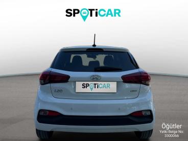 SPOTICAR Hyundai I20 1.4 Crdi (90) Style Panorama İkinci El Araç - Hatchback Dizel Beyaz - Mersİn - 1200026617_5
