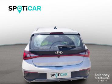 SPOTICAR Hyundai I20 1.4 Crdi (90) Style İkinci El Araç - Hatchback Benzin Beyaz - Hatay - 1200030183_5