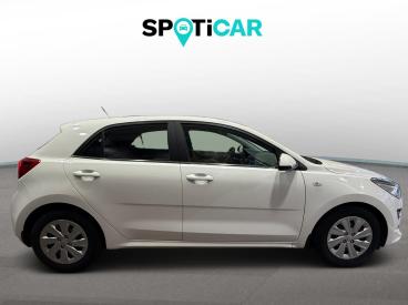 SPOTICAR Kia Rio  İkinci El Araç - Hatchback Benzin Beyaz - Istanbul - 1200025771_4