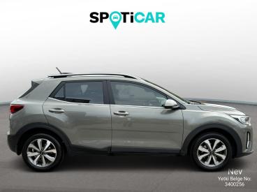 SPOTICAR Kia Stonic Elegance 1.4 100 Ov İkinci El Araç - Suv Benzin Yeşil - Istanbul - 1200021522_4