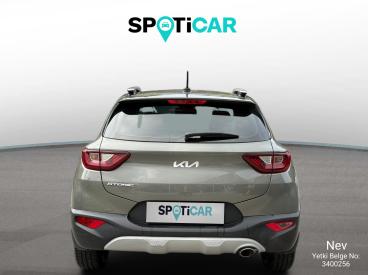 SPOTICAR Kia Stonic Elegance 1.4 100 Ov İkinci El Araç - Suv Benzin Yeşil - Istanbul - 1200021522_5