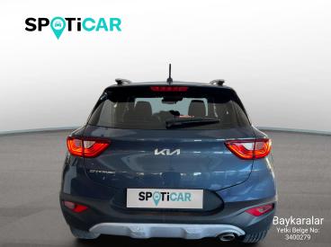 SPOTICAR Kia Stonic Prestige 1.4 100 At İkinci El Araç - Suv Benzin Mavi - Istanbul - 1200032569_5