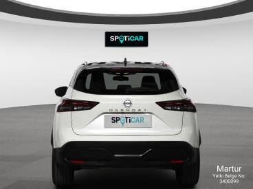 SPOTICAR Nissan Qashqai 1.3 Dig-t Sky Pack İkinci El Araç - Suv Benzin Beyaz - İstanbul - 1200017597_5