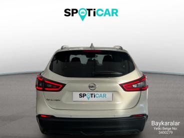 SPOTICAR Nissan Qashqai 1.5 Tekna Sport Pack Dci Dpf Duz 6 110 İkinci El Araç - Suv Dizel Beyaz - Istanbul - 1200022618_5