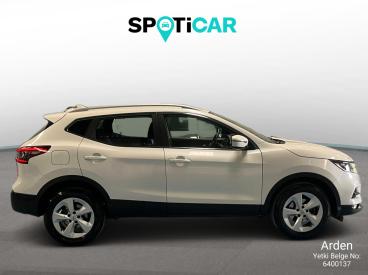 SPOTICAR Nissan Qashqai 1.3 Dig-t 160 Tekna İkinci El Araç - Suv Benzin Beyaz - UŞak - 1200027507_4