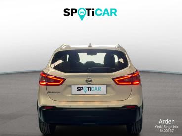 SPOTICAR Nissan Qashqai 1.3 Dig-t 160 Tekna İkinci El Araç - Suv Benzin Beyaz - UŞak - 1200027507_5