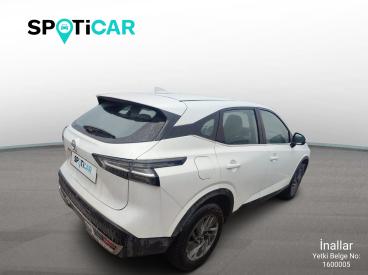 SPOTICAR Nissan Qashqai 1.3 Dig-t Design İkinci El Araç - Suv Benzin Beyaz - Bursa - 1200036476_4