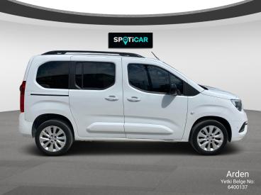 SPOTICAR Opel Combo Ultimate 1.5 130 Dizel At8 İkinci El Araç - Şehir Otomobili Dizel Beyaz - UŞak - 1200016652_4