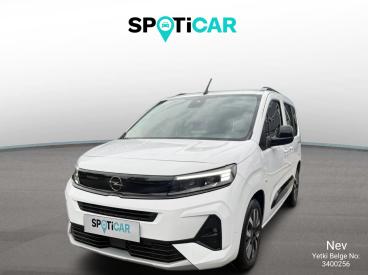 SPOTICAR Opel Combo Ultimate 1.5 130 Dizel At8 İkinci El Araç - Şehir Otomobili Dizel Beyaz - Istanbul - 1200020174_1