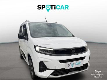 SPOTICAR Opel Combo Ultimate 1.5 130 Dizel At8 İkinci El Araç - Şehir Otomobili Dizel Beyaz - Istanbul - 1200020174_3