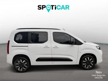 SPOTICAR Opel Combo Ultimate 1.5 130 Dizel At8 İkinci El Araç - Şehir Otomobili Dizel Beyaz - Istanbul - 1200020174_4