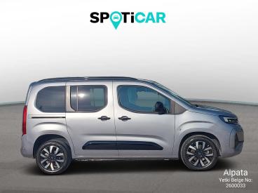 SPOTICAR Opel Combo Ultimate 1.5 130 Dizel At8 İkinci El Araç - Şehir Otomobili Dizel Beyaz - Eskişehir - 1200022015_4