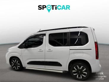 SPOTICAR Opel Combo 1.5 Ultimate Otomatik 8 131 İkinci El Araç -  Dizel Beyaz - Istanbul - 1200025721_3