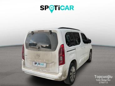 SPOTICAR Opel Combo 1.5 Ultimate Otomatik 8 131 İkinci El Araç -  Dizel Beyaz - Gazİantep - 1200026041_5