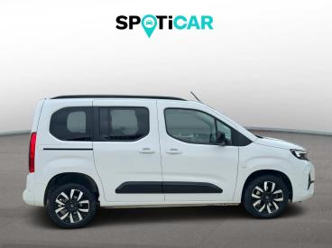 SPOTICAR Opel Combo 1.5 Ultimate Otomatik 8 131 İkinci El Araç -  Dizel Beyaz - İstanbul - 1200026091_4
