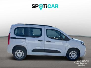 SPOTICAR Opel Combo 1.5 Essential 130hp İkinci El Araç -  Dizel Beyaz - Tekirdağ - 1200027360_4