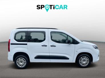 SPOTICAR Opel Combo 1.5 Essential 130hp İkinci El Araç -  Dizel Beyaz - İstanbul - 1200027723_4