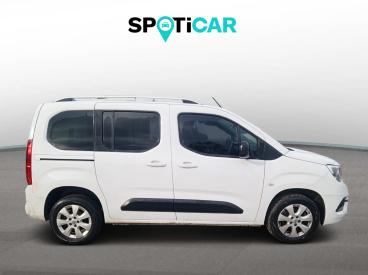 SPOTICAR Opel Combo Lİfe Edition 1.5 D 102hp Mt6 İkinci El Araç -  Dizel Beyaz - İstanbul - 1200027734_4