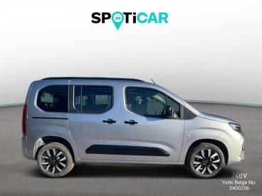 SPOTICAR Opel Combo 1.5 Ultimate Otomatik 8 131 İkinci El Araç -  Dizel Gri - Istanbul - 1200028162_4