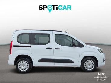 SPOTICAR Opel Combo 1.5 Essential 130hp İkinci El Araç -  Dizel Beyaz - İstanbul - 1200028742_4