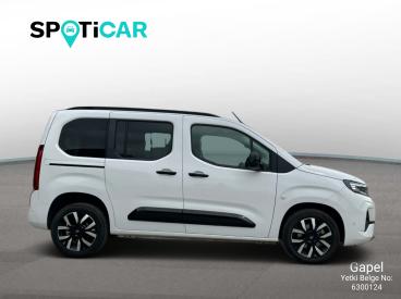 SPOTICAR Opel Combo Ultimate 1.5 130 Dizel At8 İkinci El Araç -  Dizel Beyaz - Şanliurfa - 1200030572_4