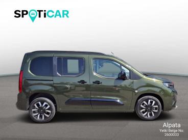 SPOTICAR Opel Combo Ultimate 1.5 130 Dizel At8 İkinci El Araç -  Dizel Yeşil - Eskişehir - 1200036632_4