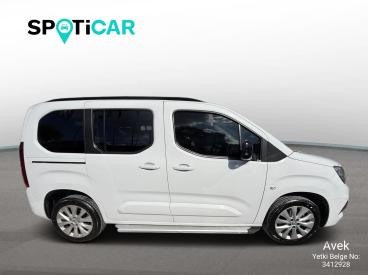 SPOTICAR Opel Combo Elegance 1.5 Dizel At8 130 İkinci El Araç -  Dizel Beyaz - Istanbul - 1200037398_4