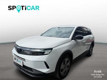 SPOTICAR Opel Grandland 1.2 Hybrid 136 E-dct6 Edition İkinci El Araç - Suv Hibrit Beyaz - Istanbul - 1200035666_1