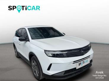 SPOTICAR Opel Grandland 1.2 Hybrid 136 E-dct6 Edition İkinci El Araç - Suv Hibrit Beyaz - Istanbul - 1200035666_3