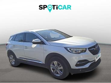 SPOTICAR Opel Grandland X 1.2 130 At8 Essentia İkinci El Araç - Suv Benzin Beyaz - İstanbul - 1200021214_3