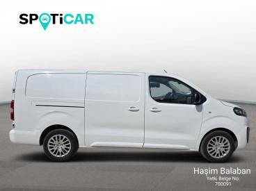 SPOTICAR Opel Vivaro Cargo 2.0 Dizel Mt6 147 Ctv Elgxl İkinci El Araç -  Dizel Beyaz - Antalya - 1200031500_4