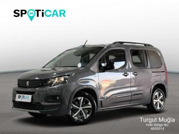 SPOTICAR Peugeot 3008 Active 1.2puretech 130 Eat8 Primeedition İkinci El Araç - Suv Dizel Gri - MuĞla - 1200035419_1