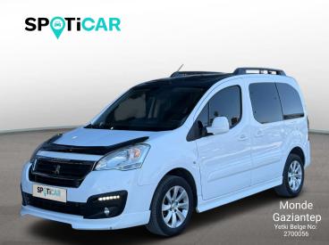 SPOTICAR Peugeot Partner Teepe Zenith 1.6 Hdi (115) E5 İkinci El Araç -  Dizel Beyaz - Gazİantep - 1200033467_1