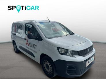 SPOTICAR Peugeot Partner Van Uzun Comfort 1.5 Bluehdi 100 İkinci El Araç -  Dizel Beyaz - İstanbul - 1200033989_3
