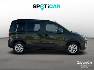 SPOTICAR Peugeot Rifter Allure 1.5 Bluehdi 130 Eat8 İkinci El Araç - Şehir Otomobili Dizel Yeşil - Kahramanmaraş - 1200020404_4