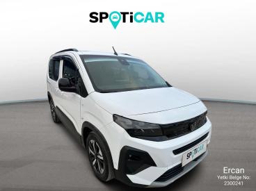 SPOTICAR Peugeot Rifter 1.5 Gt Line Blue Hdi 130 Eat8 8 131 İkinci El Araç -  Dizel Beyaz - ElaziĞ - 1200023998_3