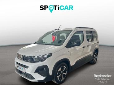 SPOTICAR Peugeot Rifter Gt Line 1.5 Bluehdi 130 Eat8 İkinci El Araç - Mpv Dizel Beyaz - Istanbul - 1200024672_1