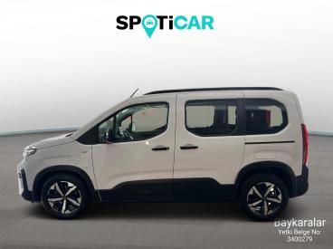 SPOTICAR Peugeot Rifter Gt Line 1.5 Bluehdi 130 Eat8 İkinci El Araç - Mpv Dizel Beyaz - Istanbul - 1200024672_4