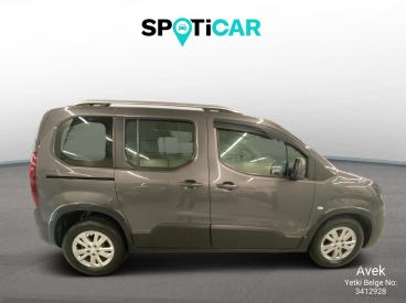 SPOTICAR Peugeot Rifter Active Sky Pack 1.5 Bluehdi 100 İkinci El Araç -  Dizel Gri - Istanbul - 1200025735_4