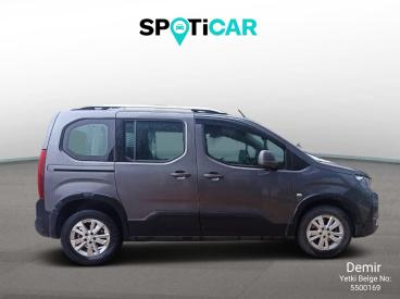 SPOTICAR Peugeot Rifter Allure 1.5 Bluehdi 130 6mt İkinci El Araç -  Dizel Gri - Samsun - 1200028244_4