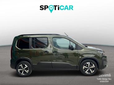 SPOTICAR Peugeot Rifter Gt 1.5 Bluehdi 130 Eat8 İkinci El Araç -  Dizel Yeşil - Van - 1200028292_4