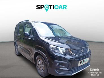 SPOTICAR Peugeot Rifter Allure 1.5 Bluehdi 130 6mt İkinci El Araç -  Dizel Siyah - Samsun - 1200028460_3
