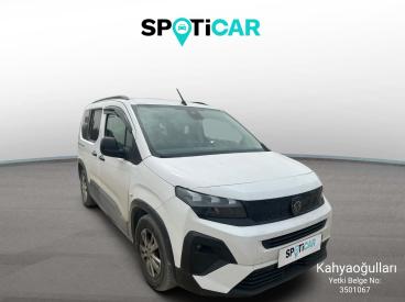 SPOTICAR Peugeot Rifter Allure 1.5 Bluehdi 100 İkinci El Araç - Pickup Dizel Beyaz - Izmir - 1200028745_3