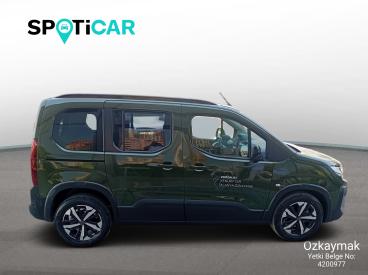 SPOTICAR Peugeot Rifter Gt Line 1.5 Bluehdi 130 Eat8 İkinci El Araç -  Dizel Yeşil - Konya - 1200029804_4