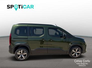 SPOTICAR Peugeot Rifter Allure 1.5 Bluehdi 130 Eat8 İkinci El Araç -  Dizel Yeşil - Tekirdağ - 1200031221_4