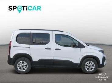 SPOTICAR Peugeot Rifter Allure 1.5 Bluehdİ 130hp 6mt 6.4 Ebİs İkinci El Araç -  Dizel Beyaz - Ankara - 1200032221_4